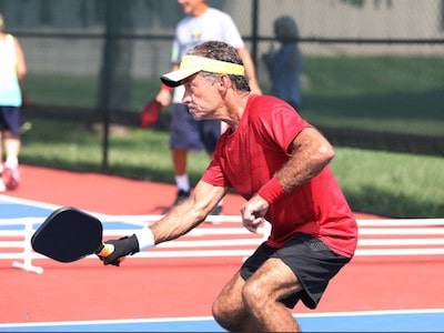 should you switch hands in pickleball