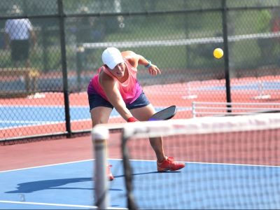 tips to minimize pickleball injuries